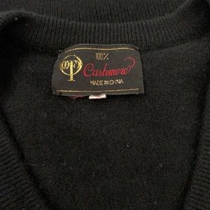100% cashmere vest black
